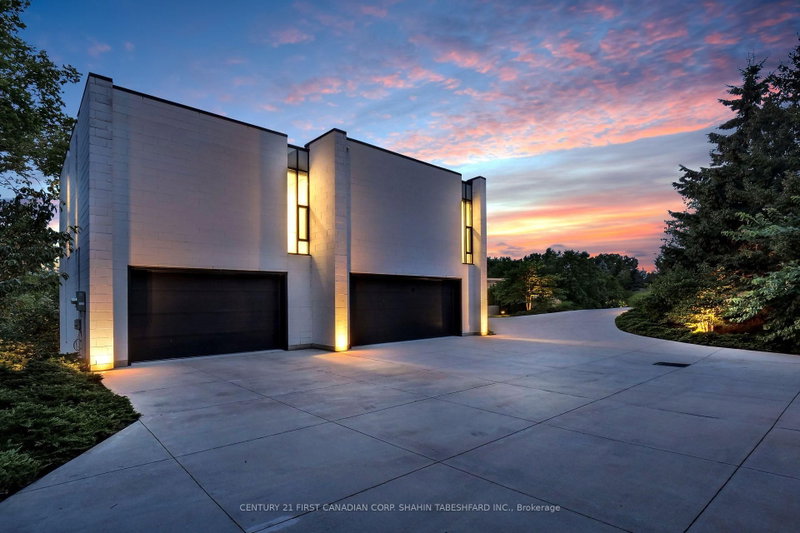 2 - 756 Riverside Drive