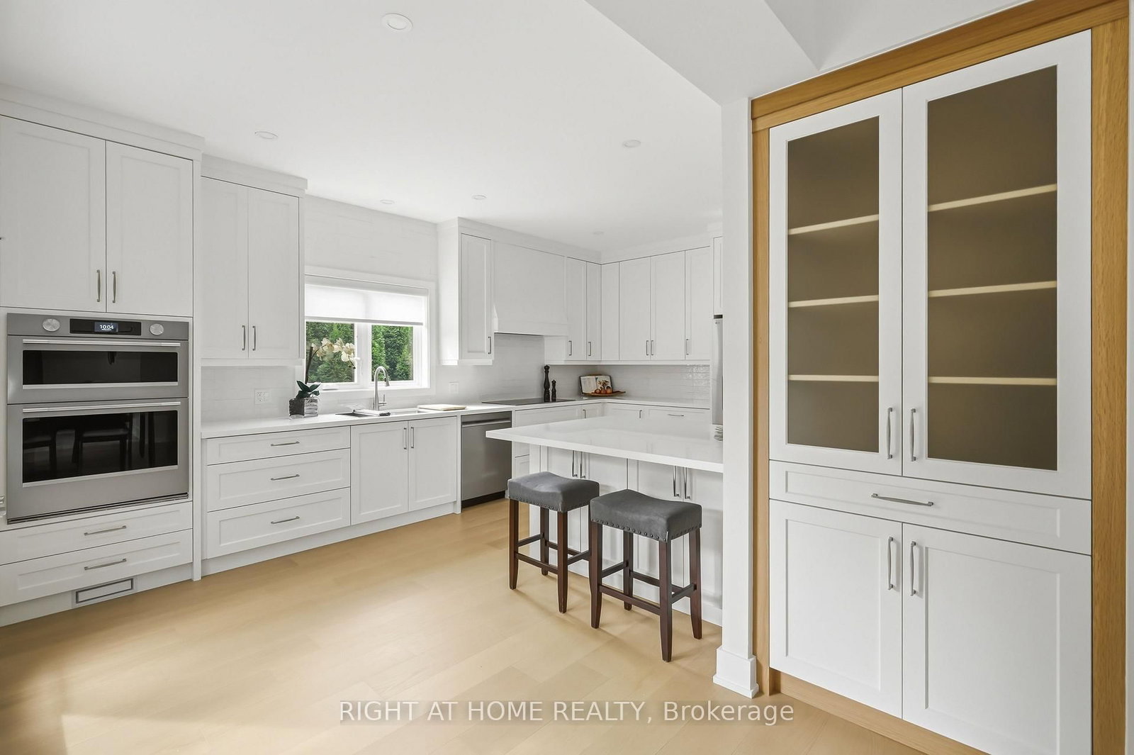 4 Meritage Lane • Niagara-on-the-Lake, ON photo 11