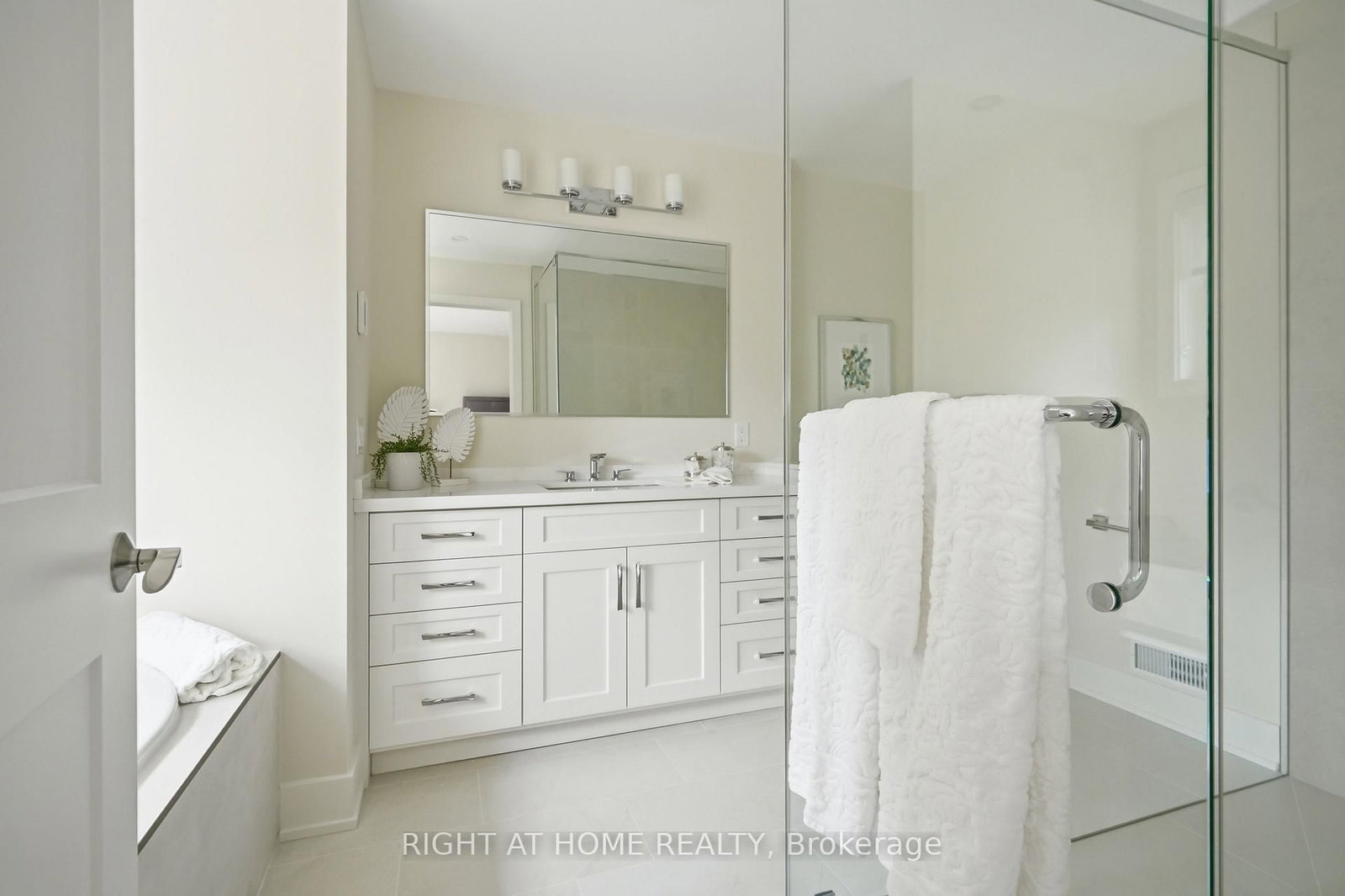4 Meritage Lane • Niagara-on-the-Lake, ON photo 26