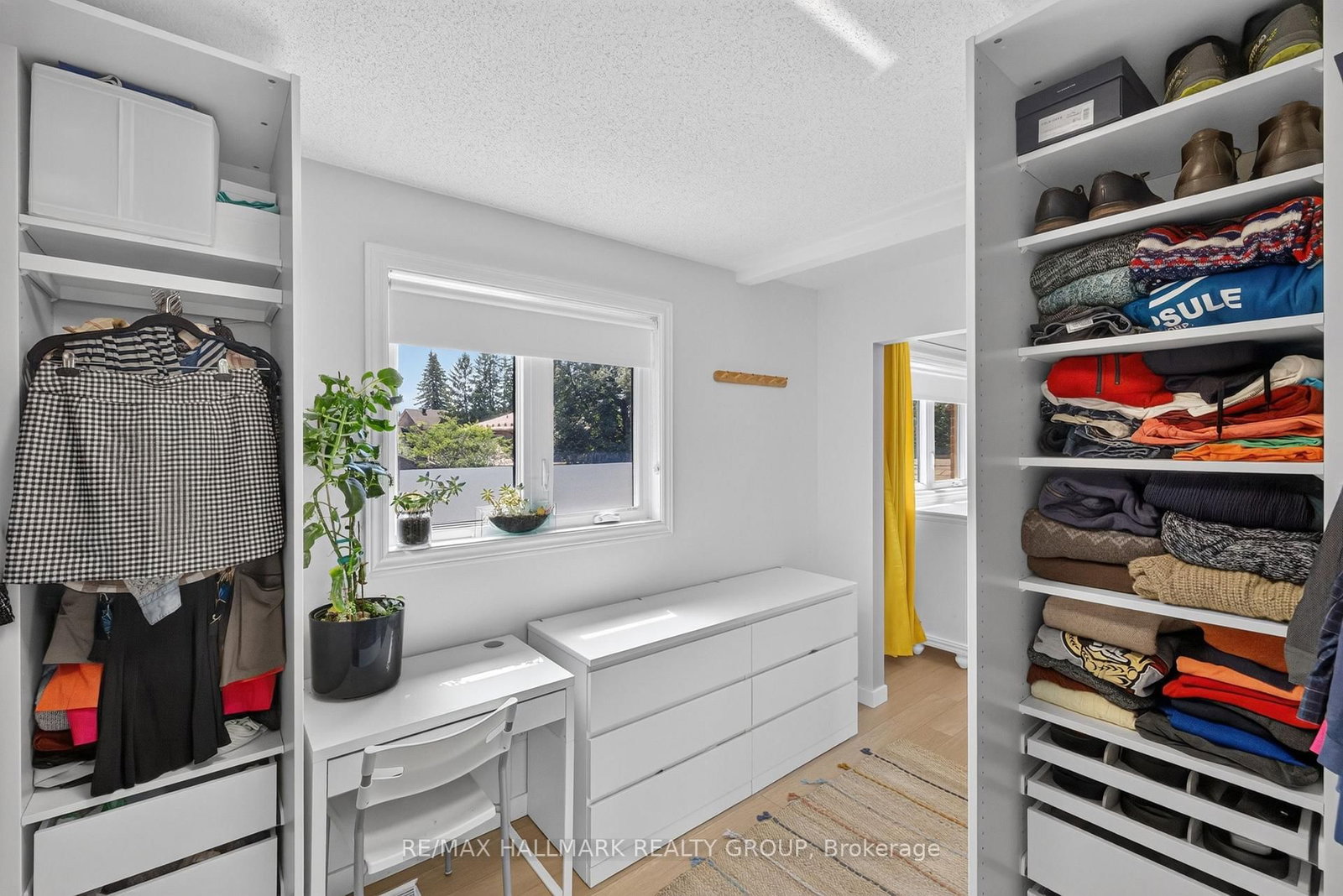 1 HEDGEROW Lane • Ottawa, ON photo 30