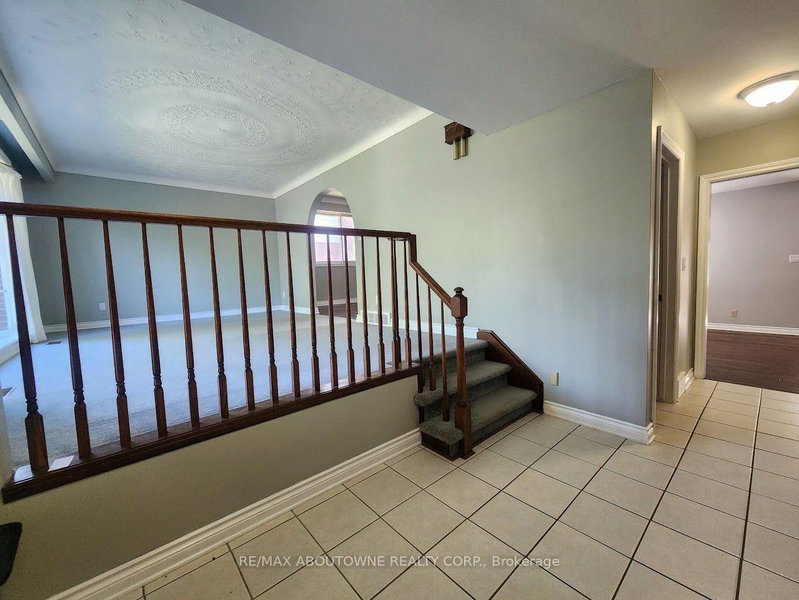 64 Adel Drive
