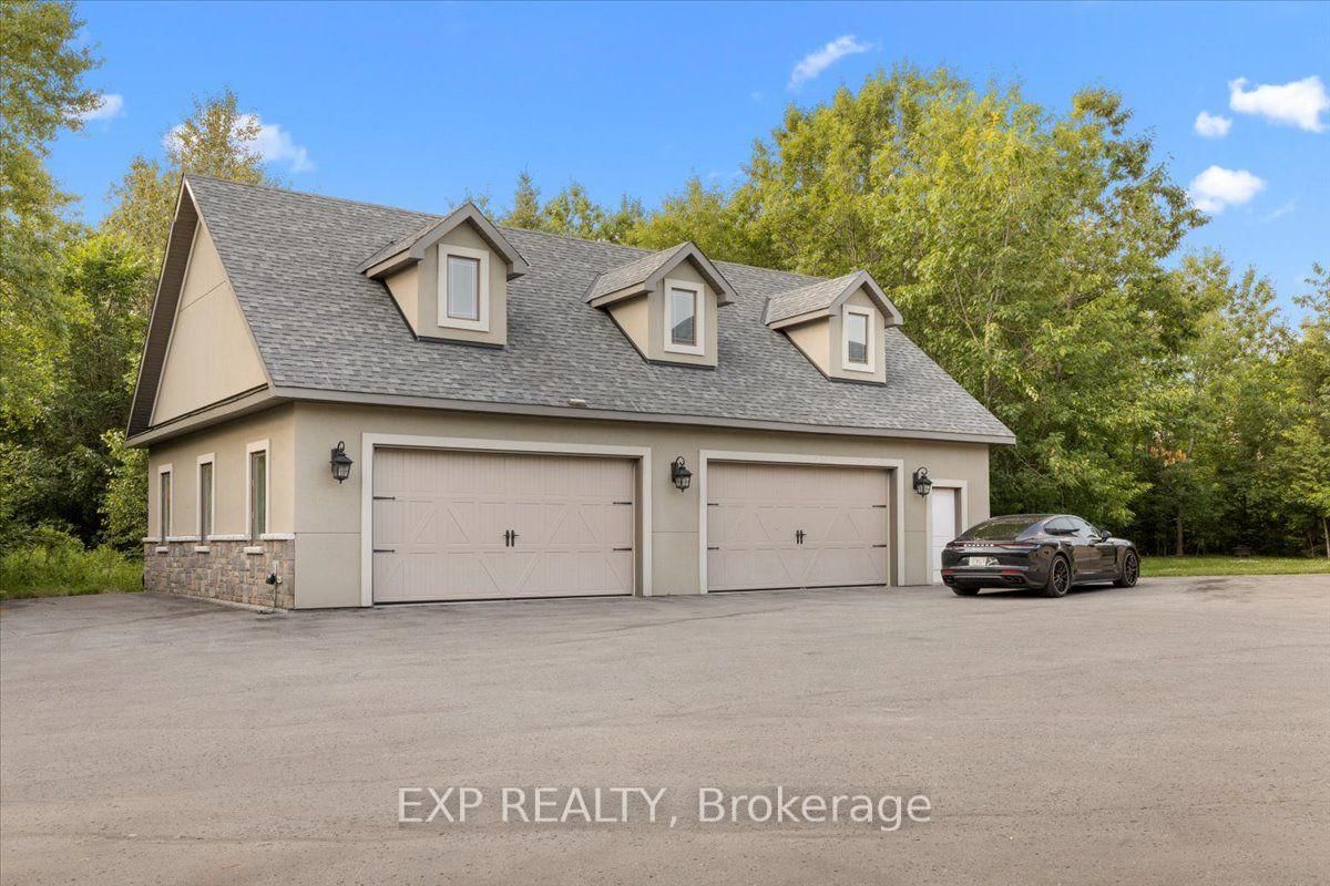 130 Ironstone Court • Stittsville, ON photo 36