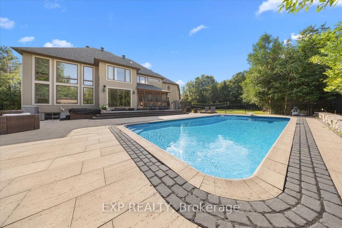 130 Ironstone Court • Stittsville, ON photo 44