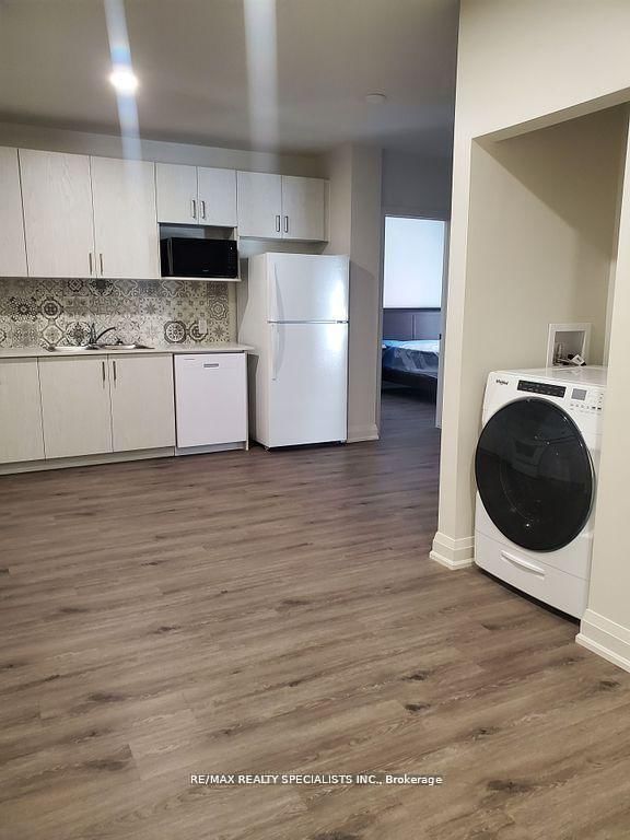 206 - 307 King Street E, Hamilton 4