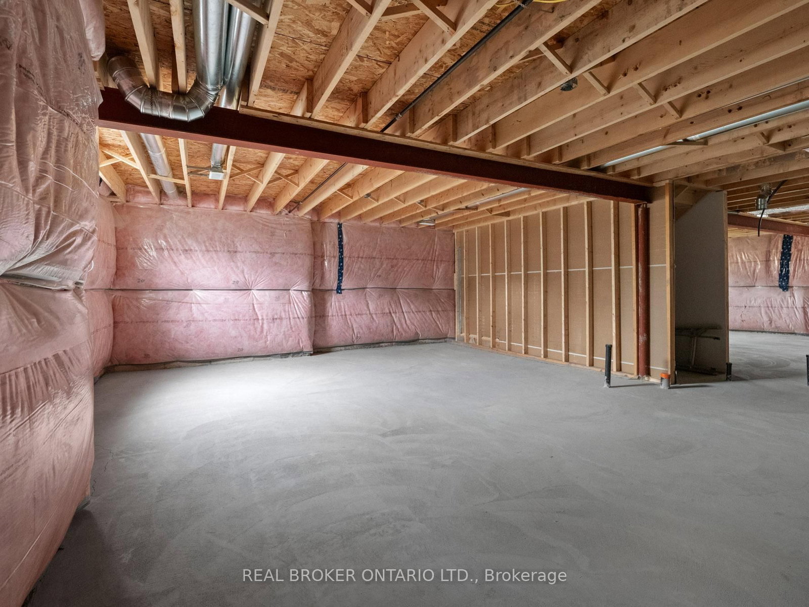 118 Willowbrook Drive • Welland, ON photo 18