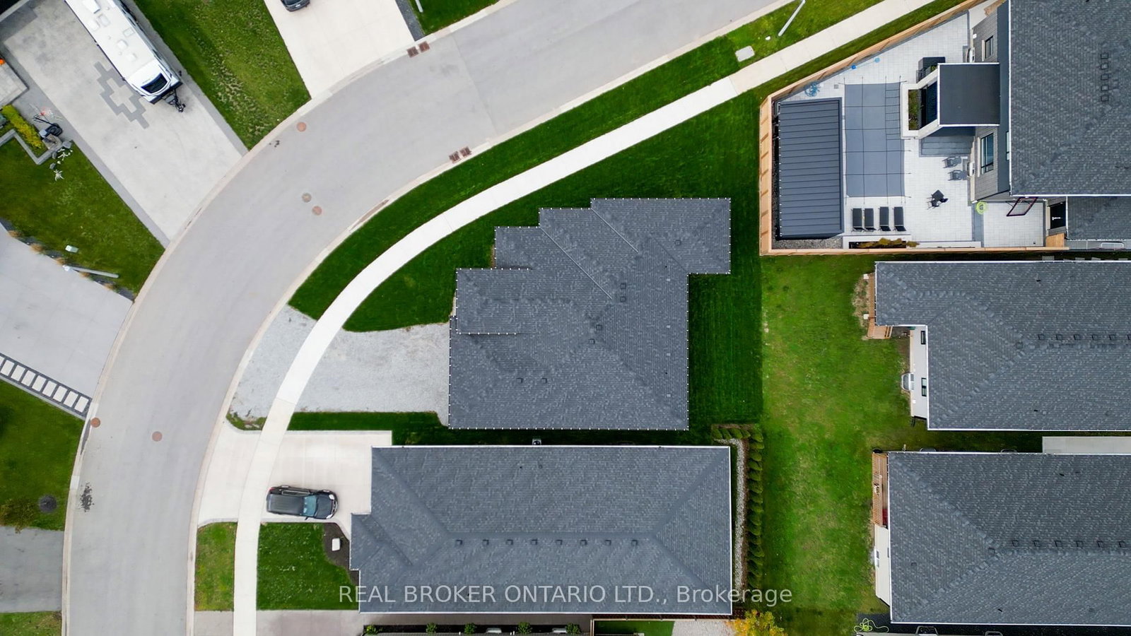 118 Willowbrook Drive • Welland, ON photo 21