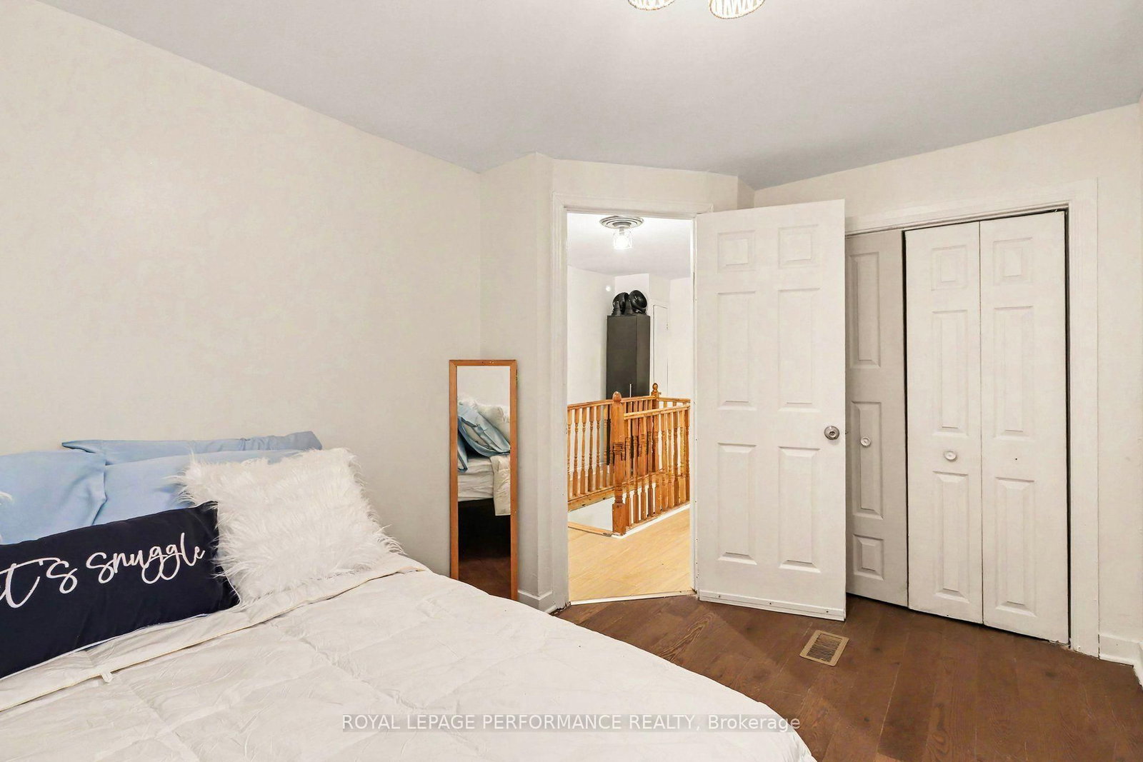 447 Hilson Avenue • Ottawa, ON photo 14