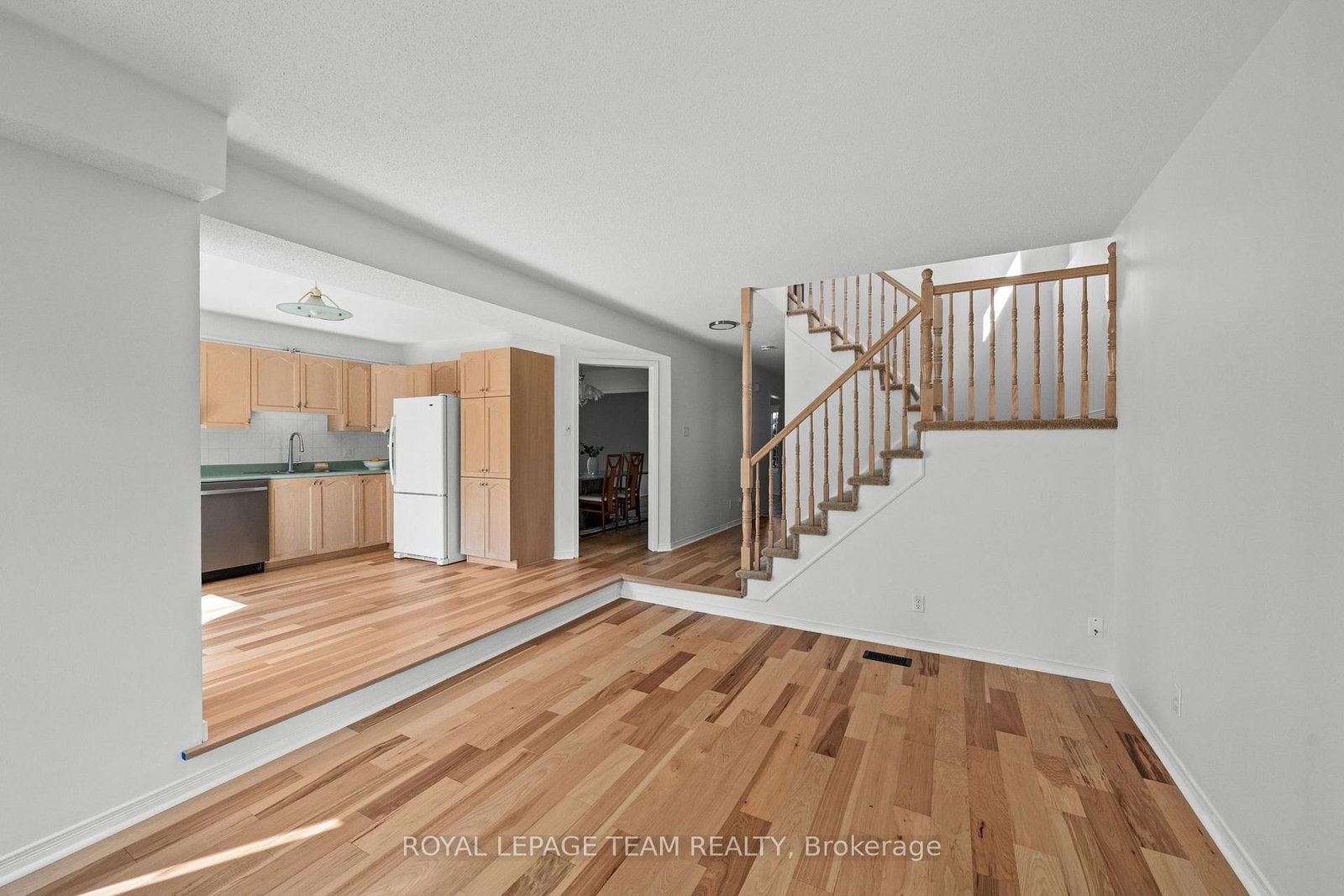 77 Sherring Court • Kanata, ON photo 18