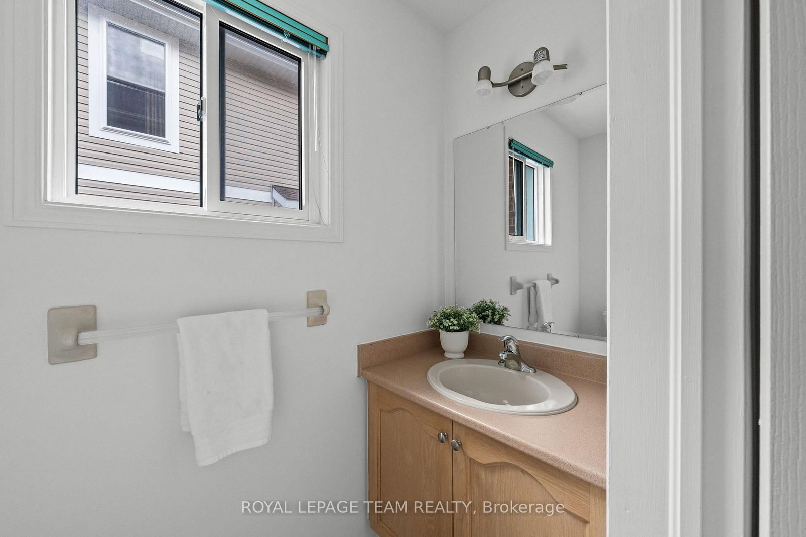 77 Sherring Court • Kanata, ON photo 21