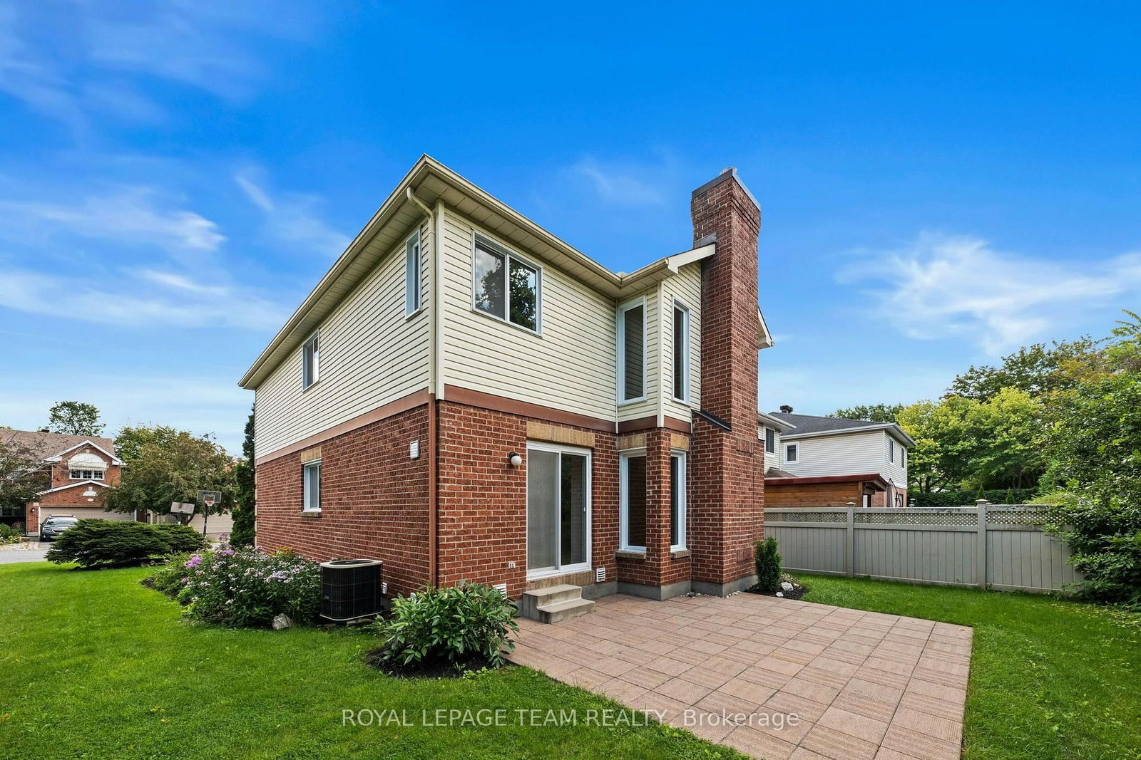 77 Sherring Court • Kanata, ON photo 43