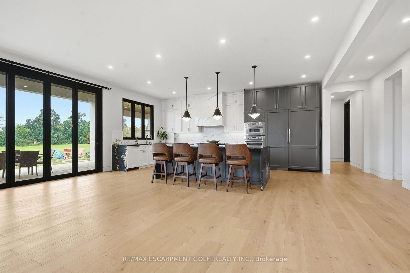 7944 Young Street • West Lincoln, ON photo 13