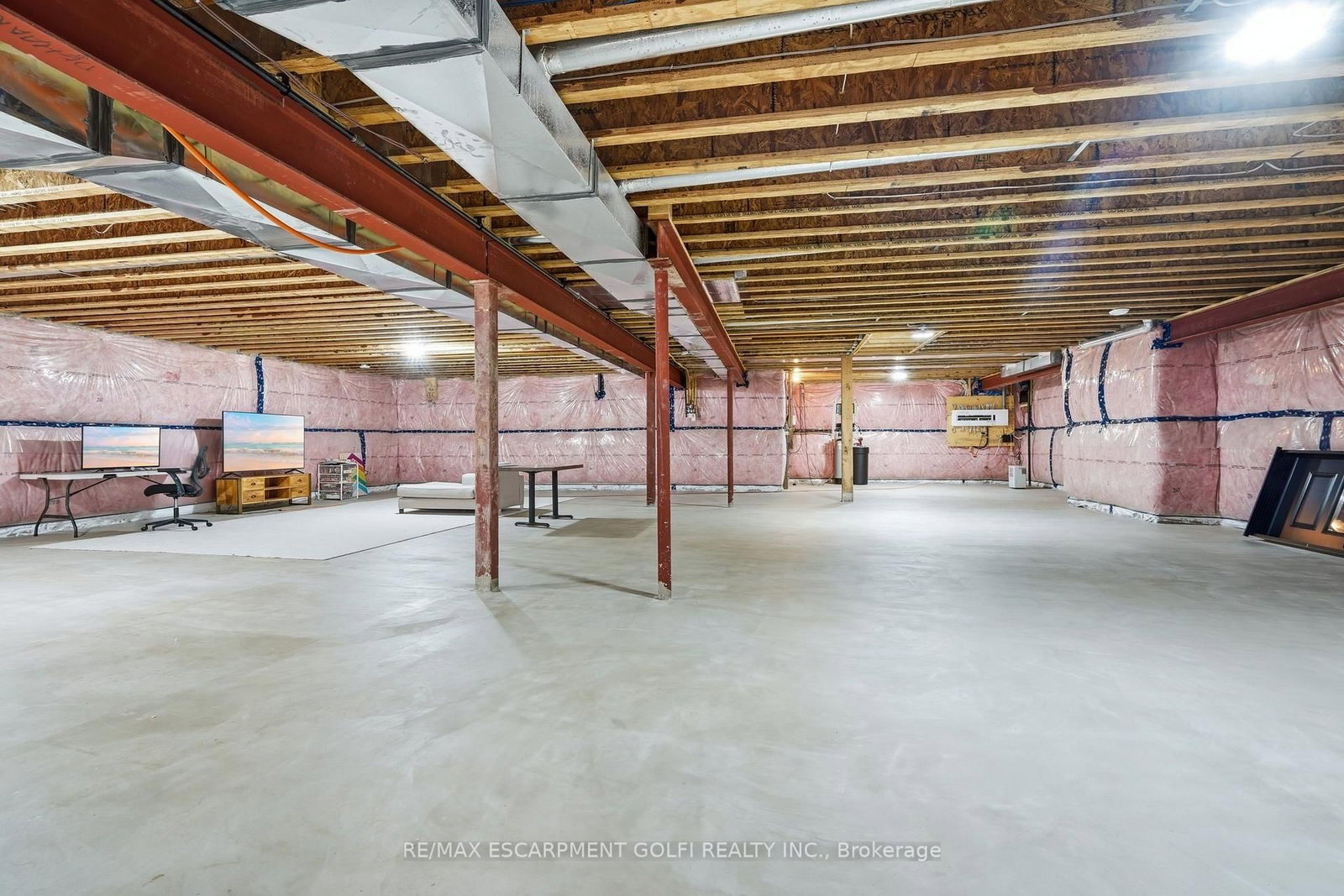 7944 Young Street • West Lincoln, ON photo 46