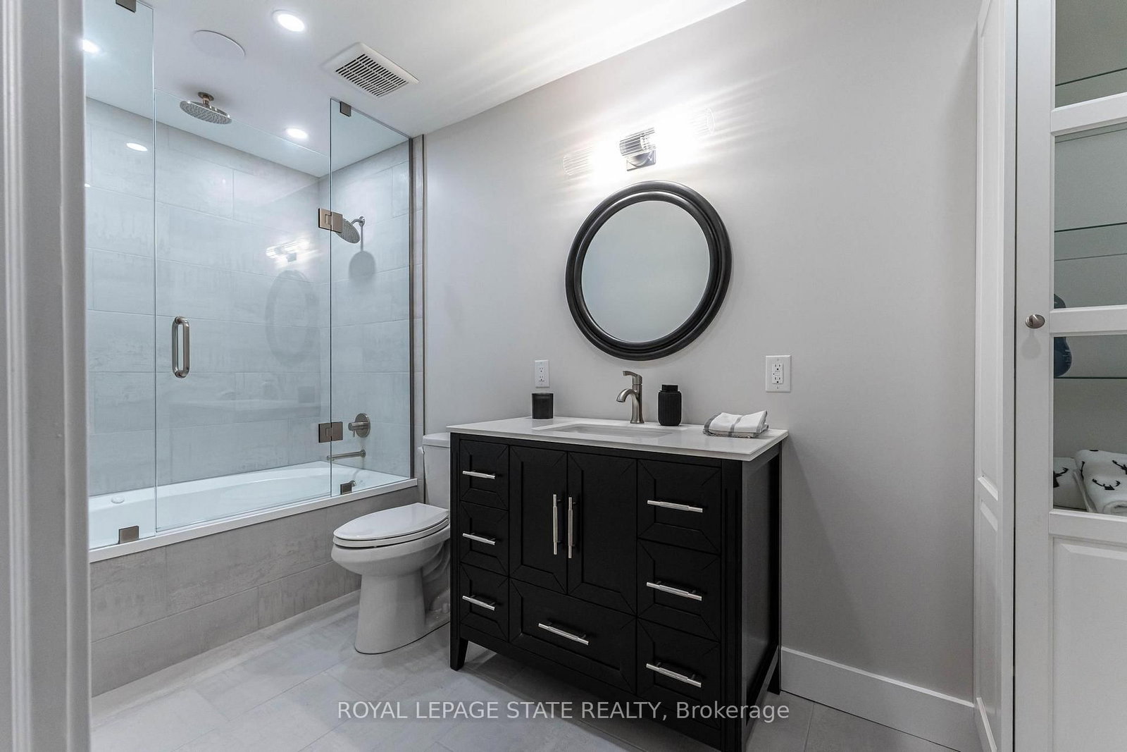 67 Caroline Street S • #17C • Hamilton, ON photo 28