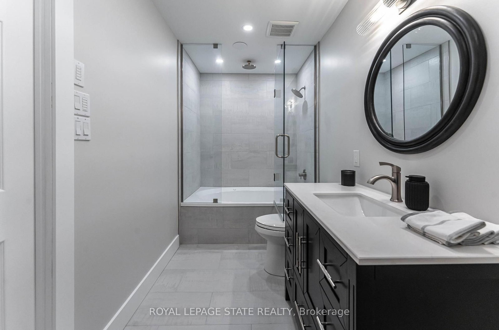 67 Caroline Street S • #17C • Hamilton, ON photo 29