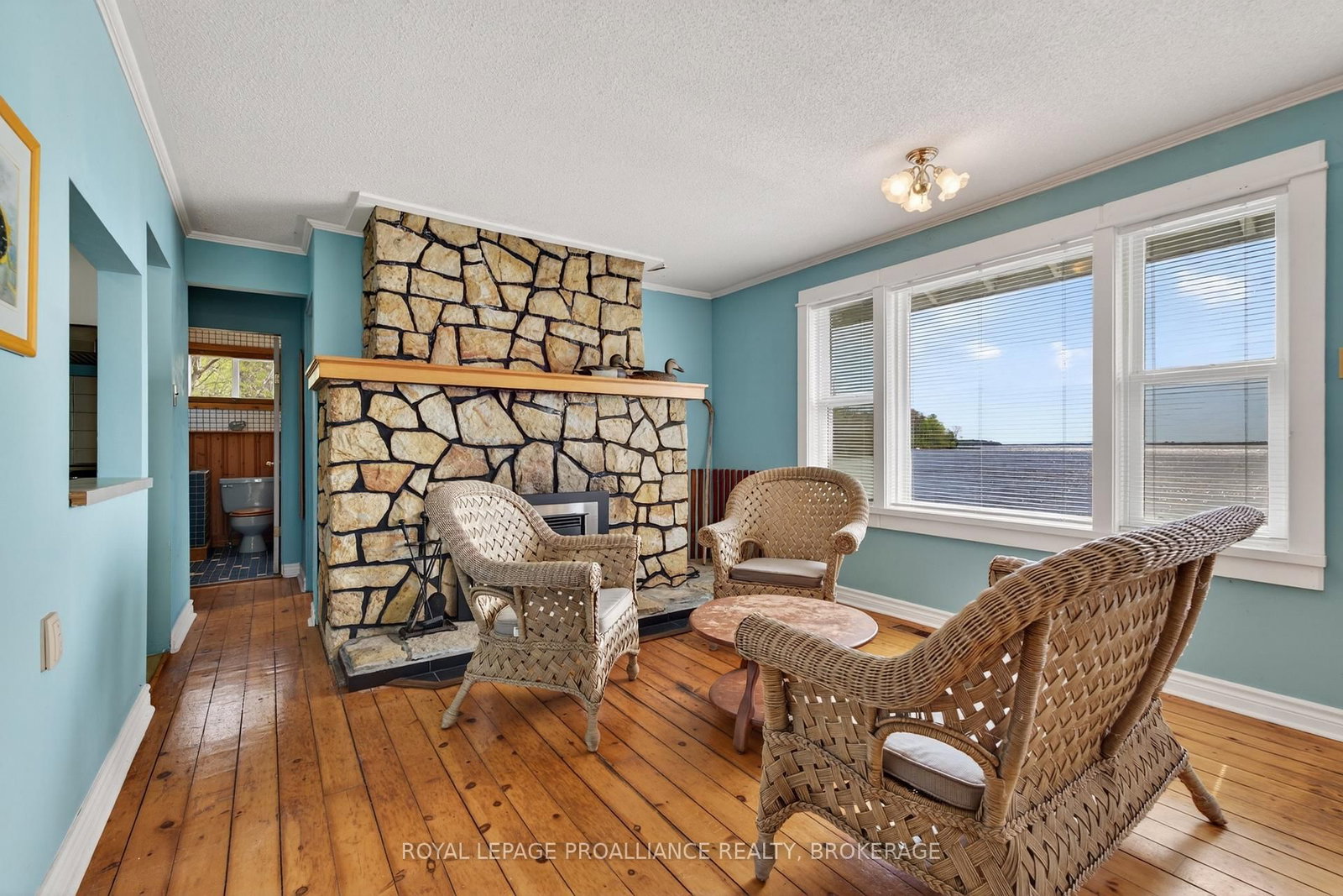 1295 Highway 2 • Kingston, ON photo 23