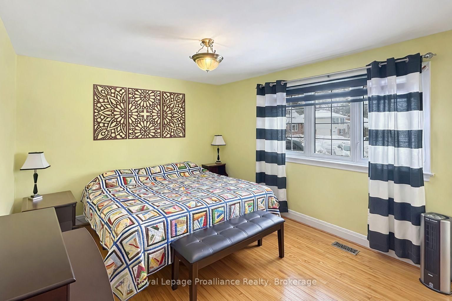 7 Eastwood Park Drive • Belleville, ON photo 18