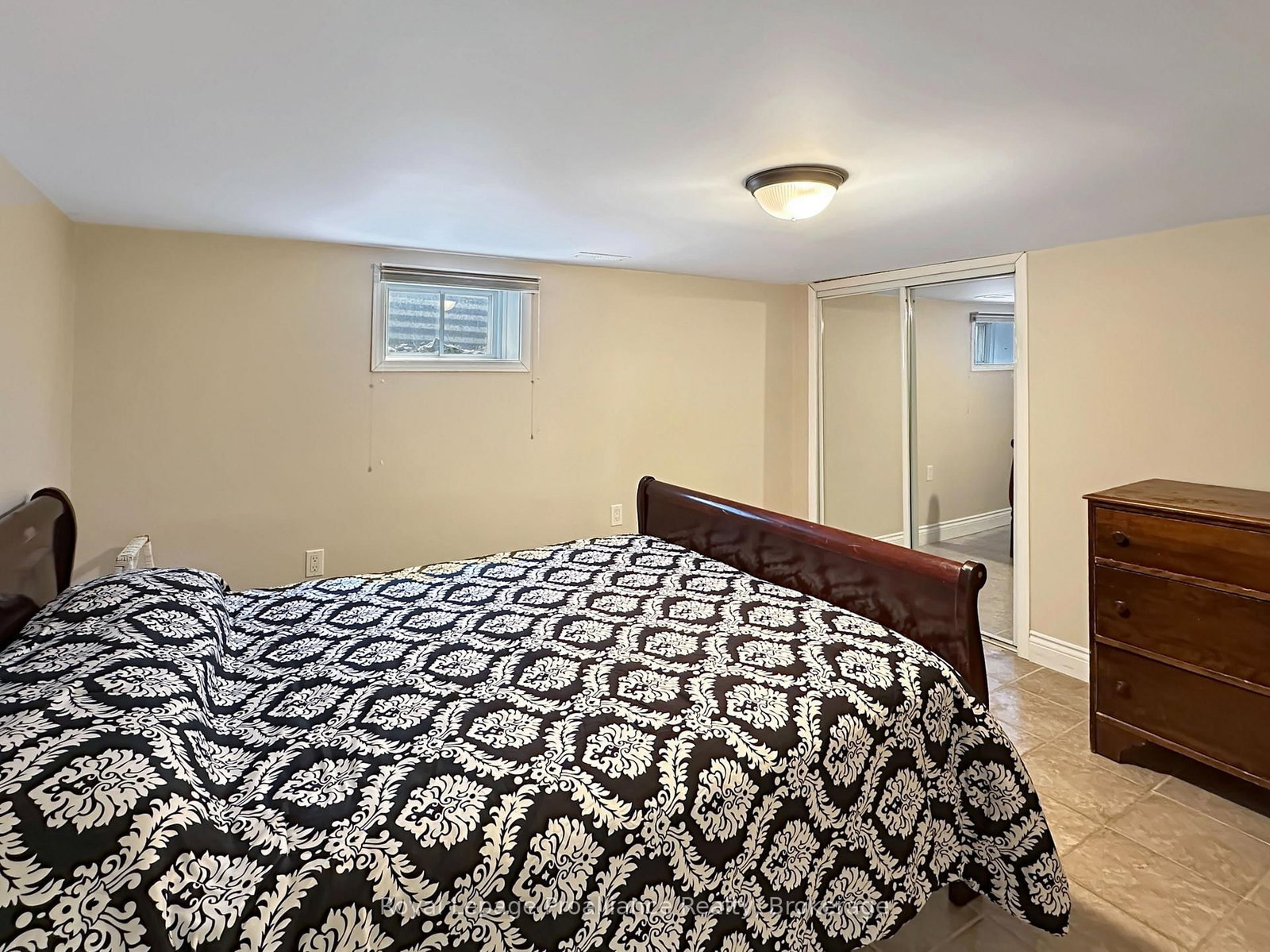 7 Eastwood Park Drive • Belleville, ON photo 30