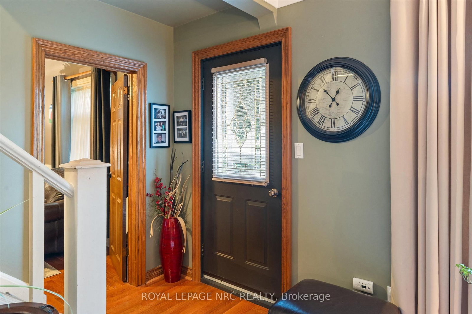 210 Ontario Street • Thorold, ON photo 15