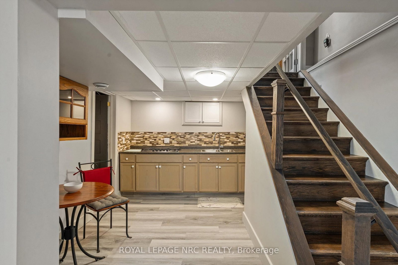 210 Ontario Street • Thorold, ON photo 27