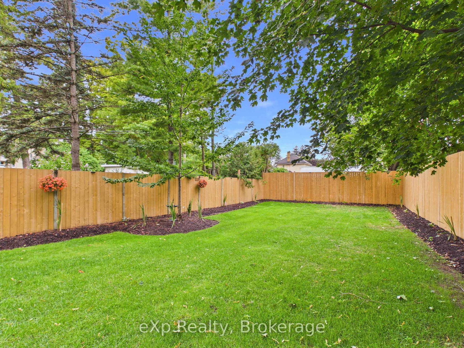 109 Colborne Street S • Brockton, ON photo 29