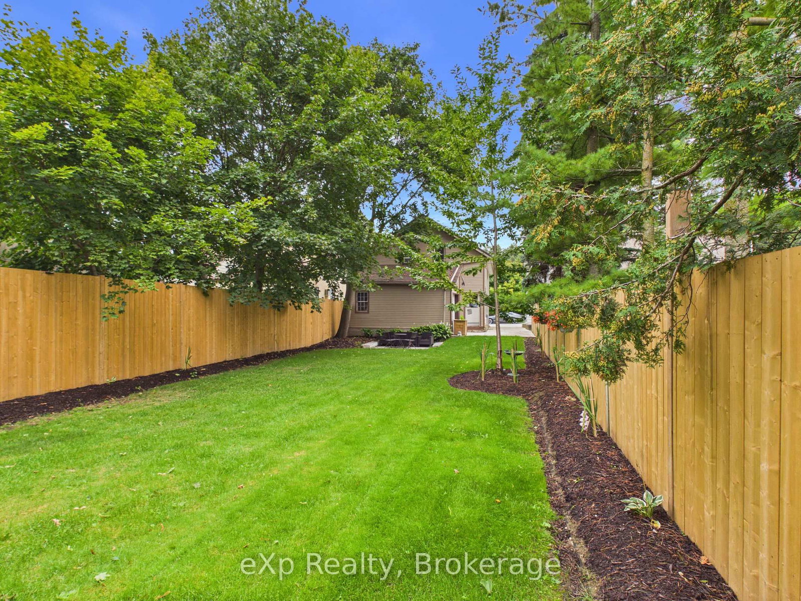 109 Colborne Street S • Brockton, ON photo 30