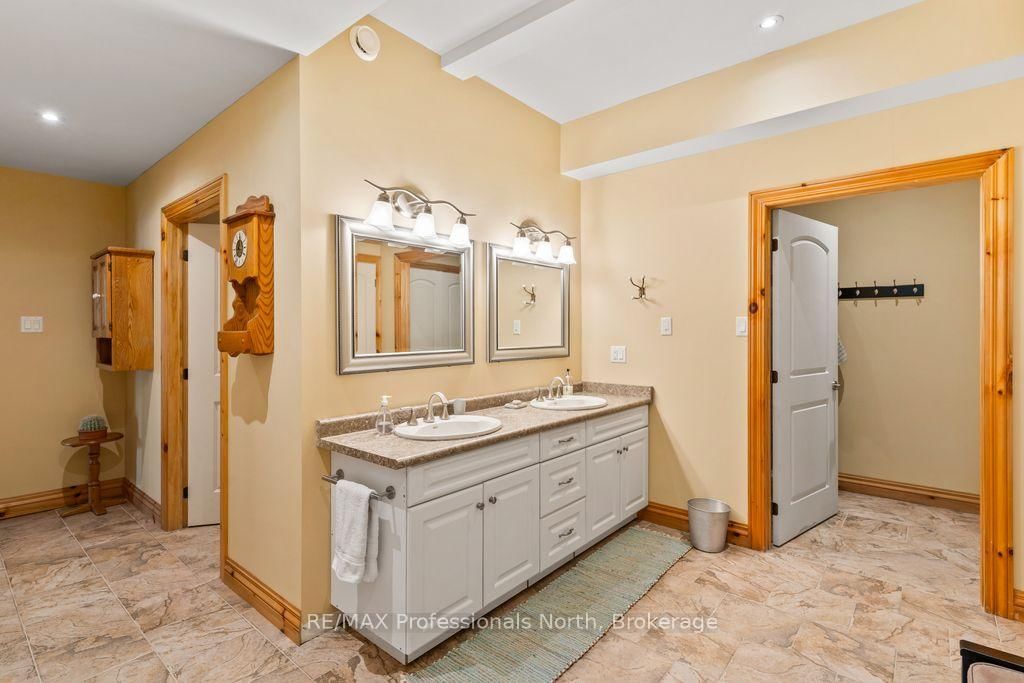 1041 Kingfisher Lane • Minden Hills, ON photo 29