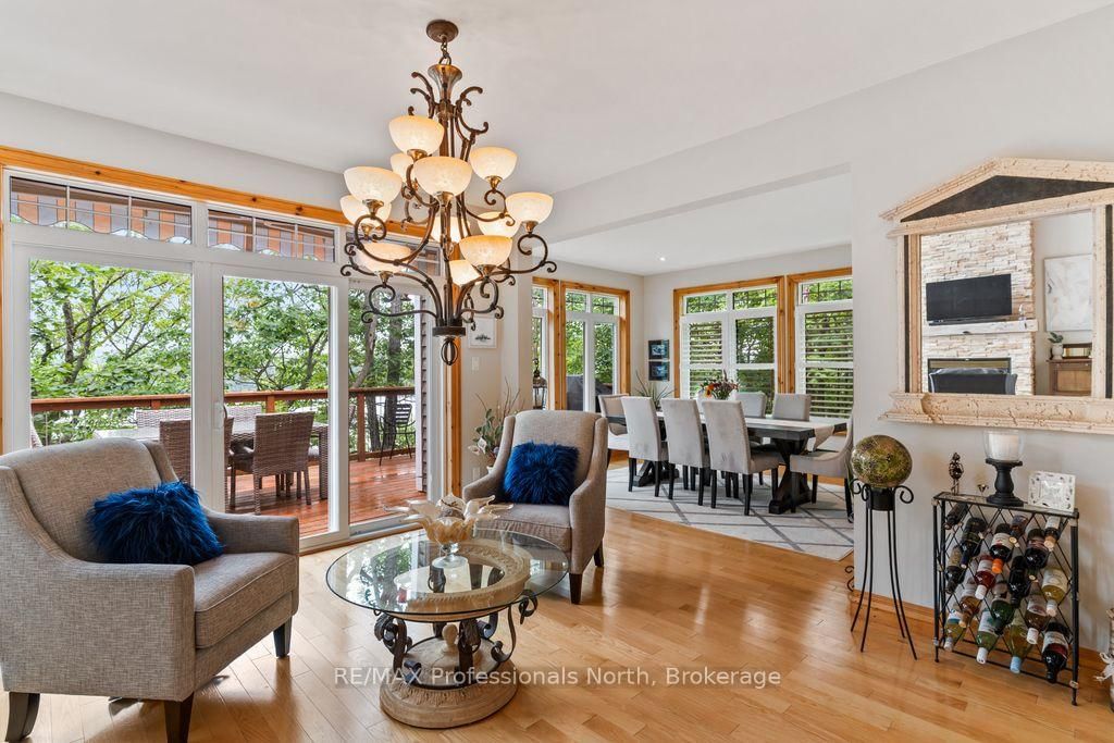 1041 Kingfisher Lane • Minden Hills, ON photo 5