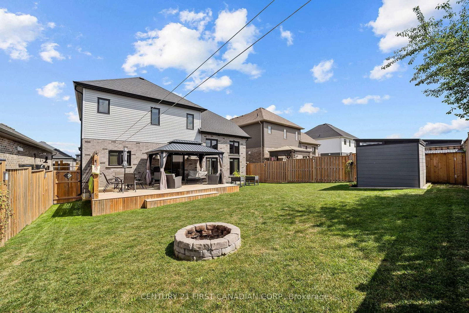 5 HARDY Court • Lucan Biddulph, ON photo 30
