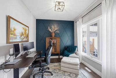 5 HARDY Court • Lucan Biddulph, ON photo 9