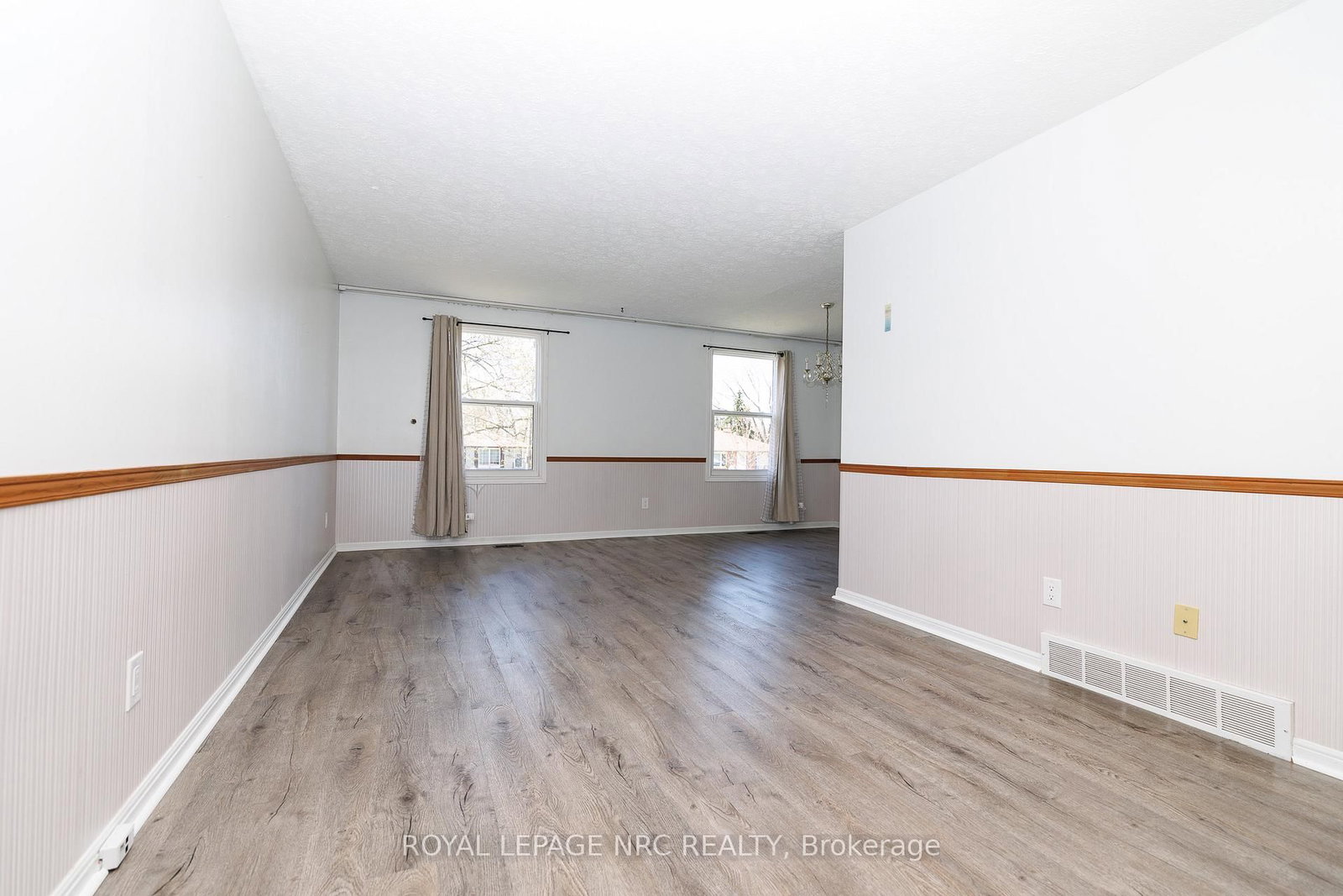 8 Kerwin Gate • St. Catharines, ON photo 23