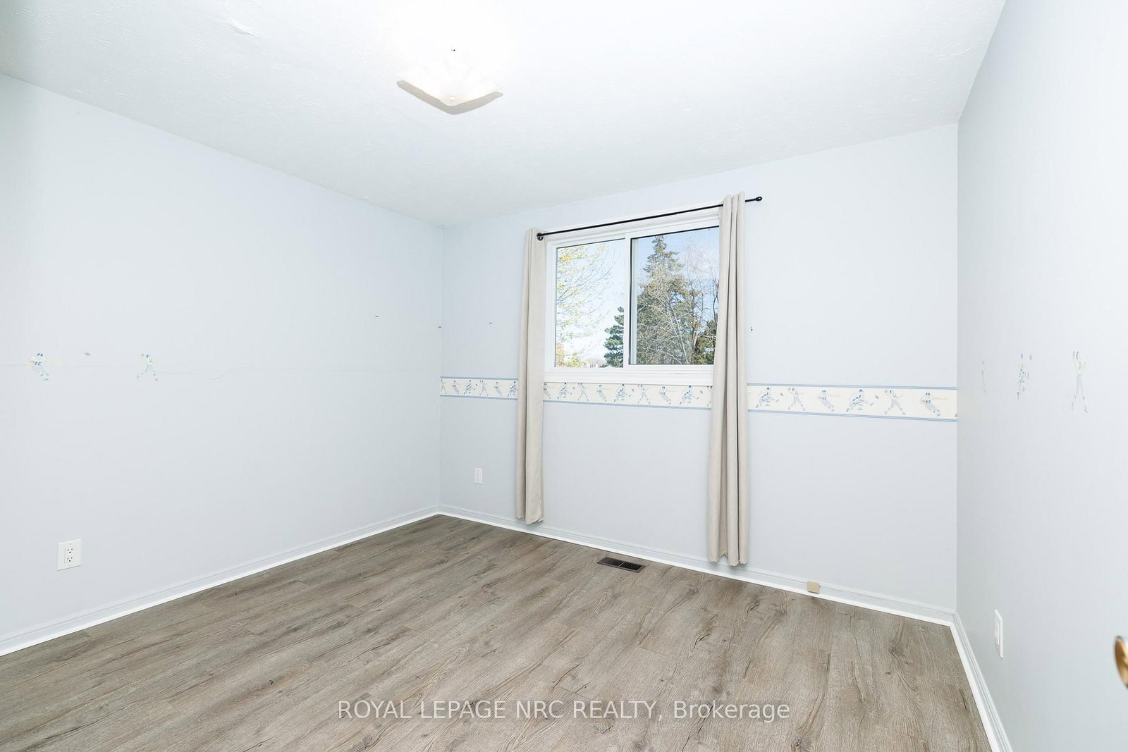 8 Kerwin Gate • St. Catharines, ON photo 8