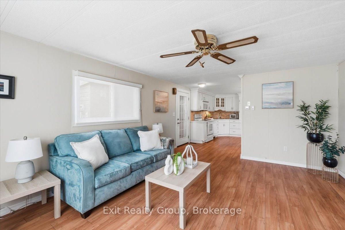 7 Dove Lane • Quinte West, ON photo 11