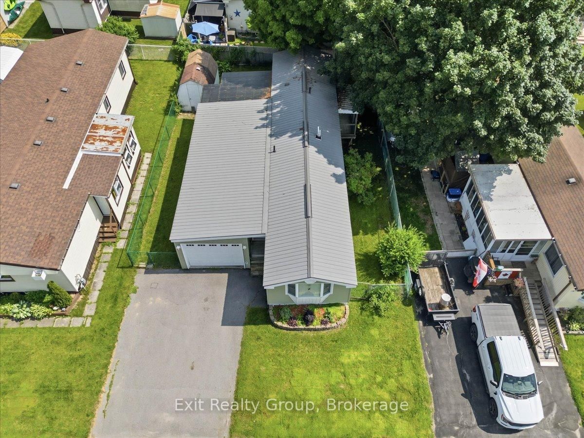 7 Dove Lane • Quinte West, ON photo 32