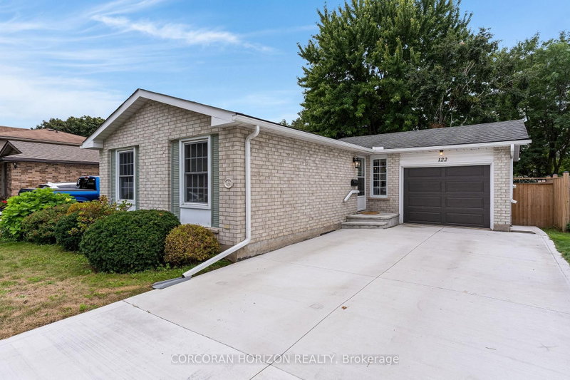 122 Foxridge Drive