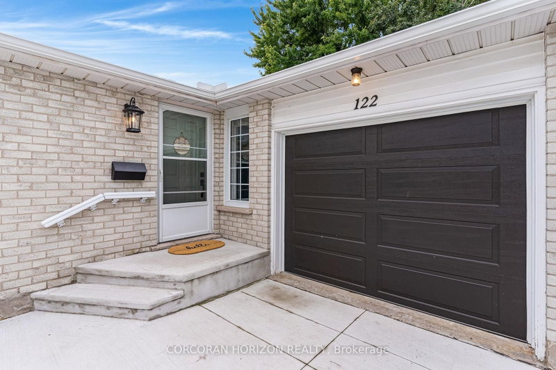 122 Foxridge Drive