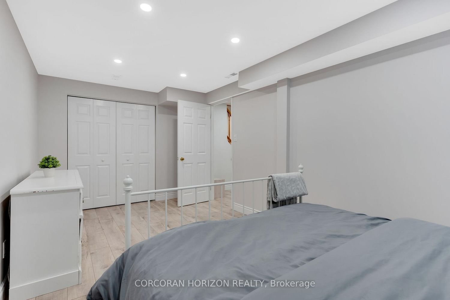 122 Foxridge Drive • Cambridge, ON photo 30