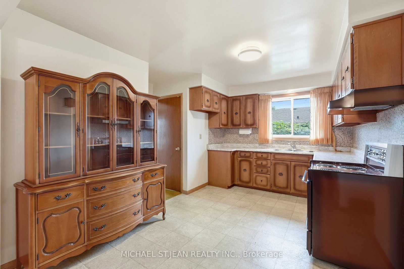 7 Duchess Court • Hamilton, ON photo 16