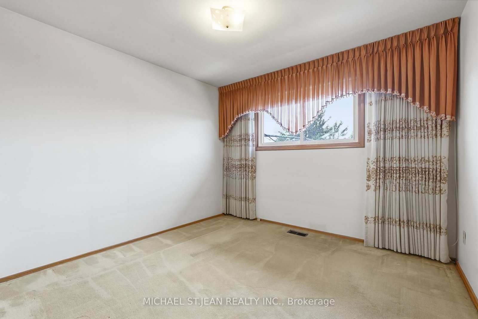 7 Duchess Court • Hamilton, ON photo 23