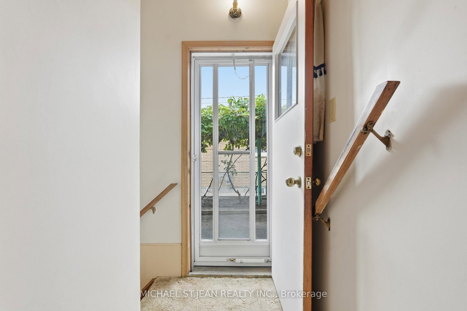 7 Duchess Court • Hamilton, ON photo 26