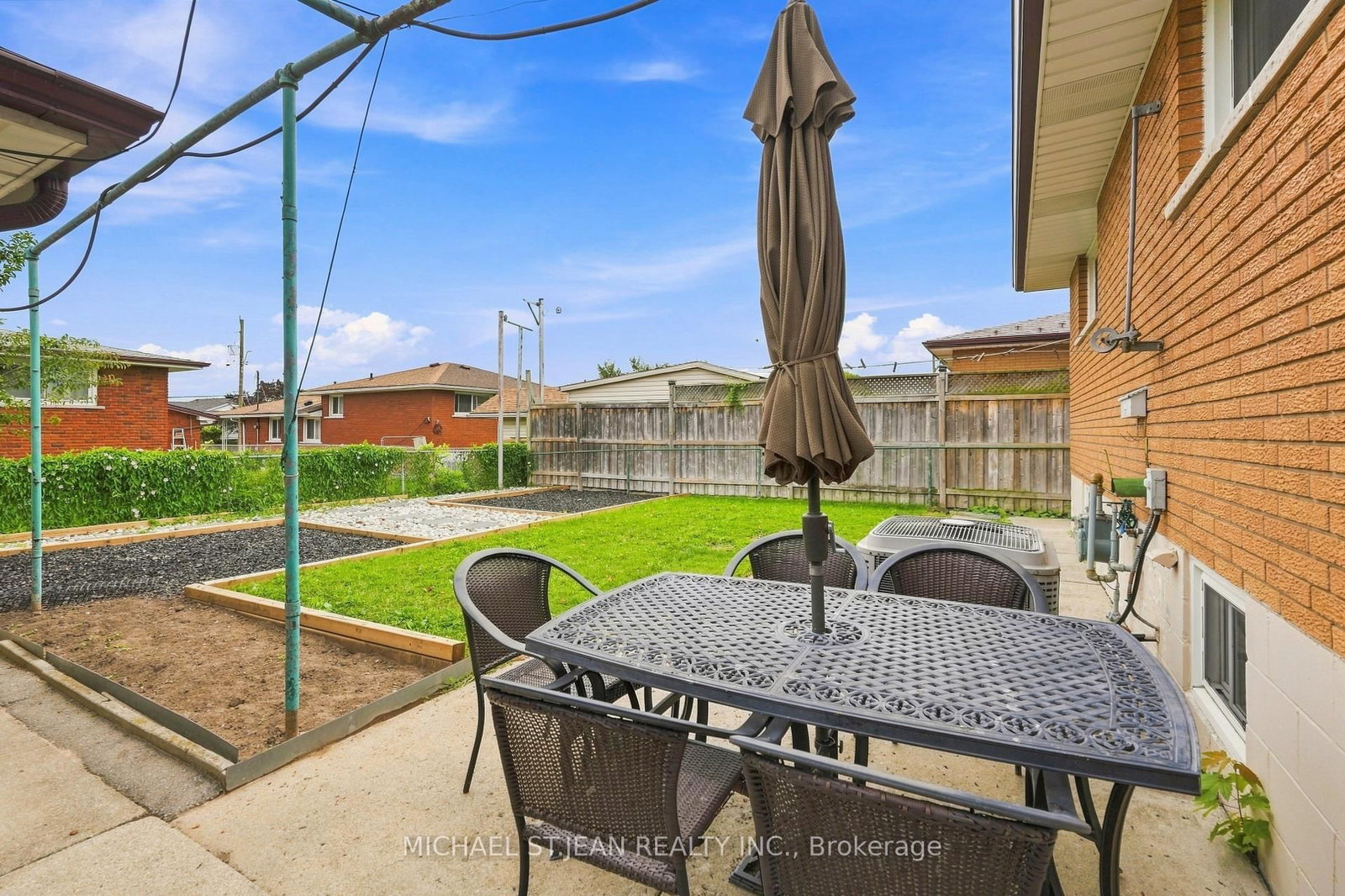 7 Duchess Court • Hamilton, ON photo 46