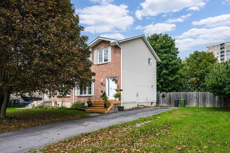 860 Beaconhill Court