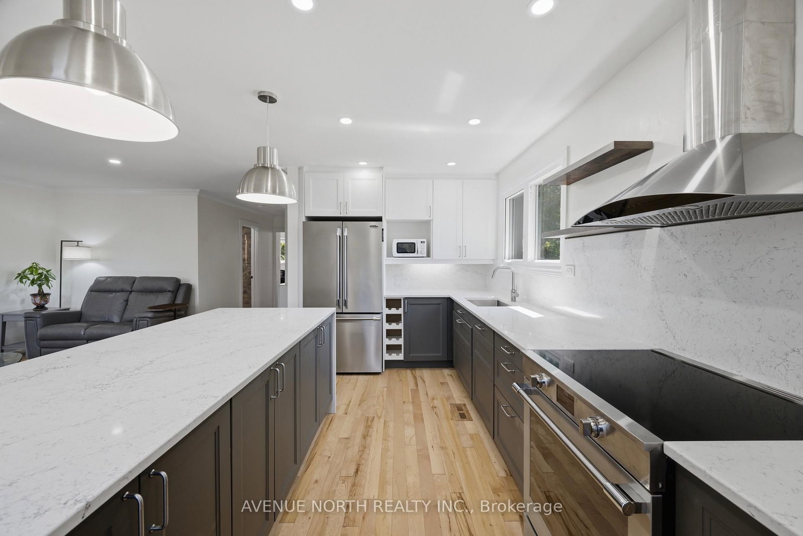 2 OBERON Street • Ottawa, ON photo 12