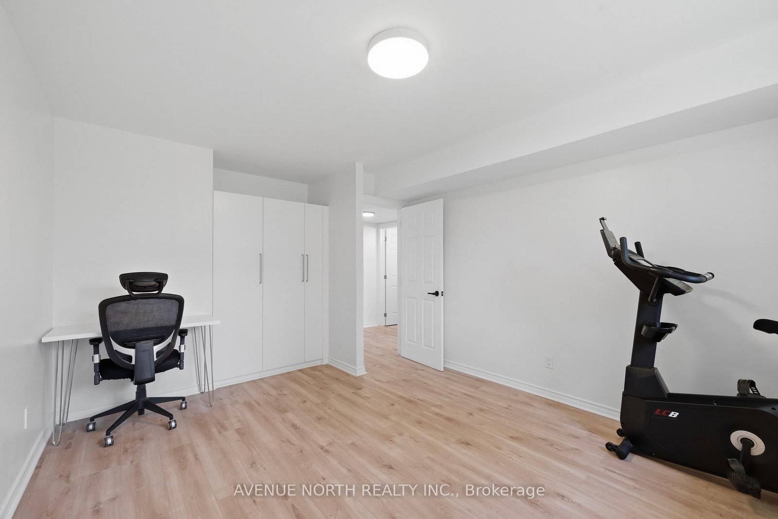 2 OBERON Street • Ottawa, ON photo 32