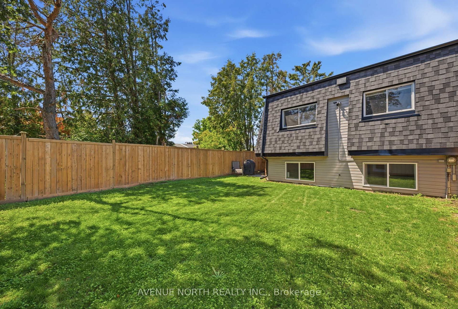 2 OBERON Street • Ottawa, ON photo 37
