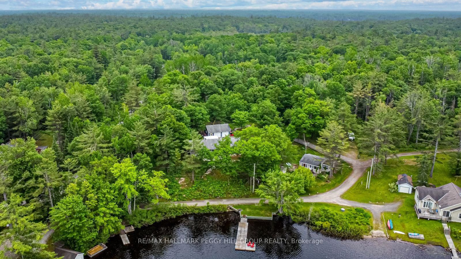 1008 Cove Road • Gravenhurst, ON photo 2