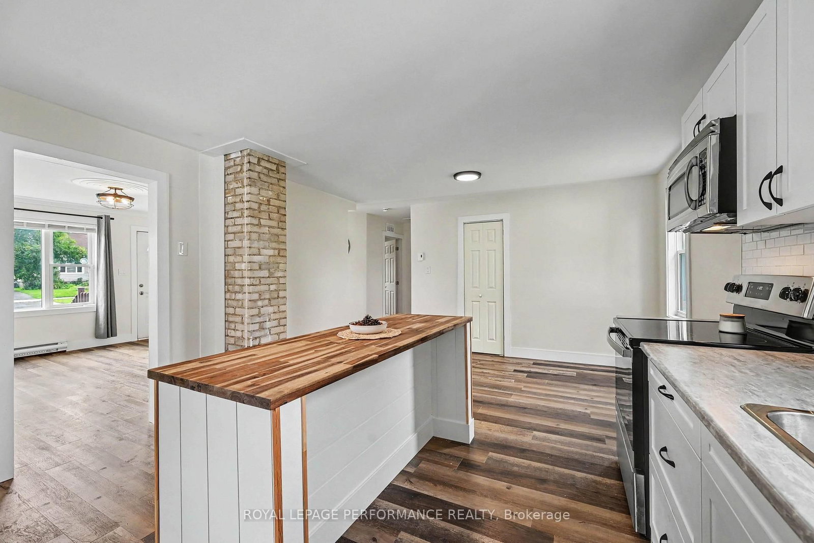 1008 Second Street E • Cornwall, ON photo 15