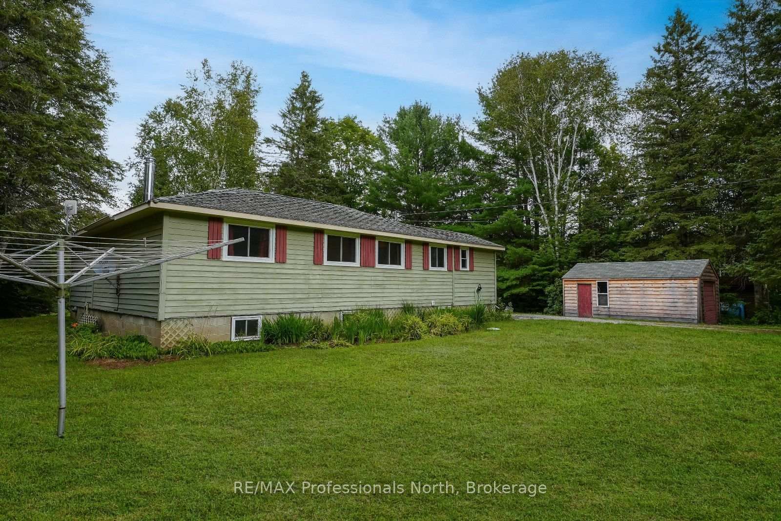 1052 Ablett Court • Algonquin Highlands, ON photo 33
