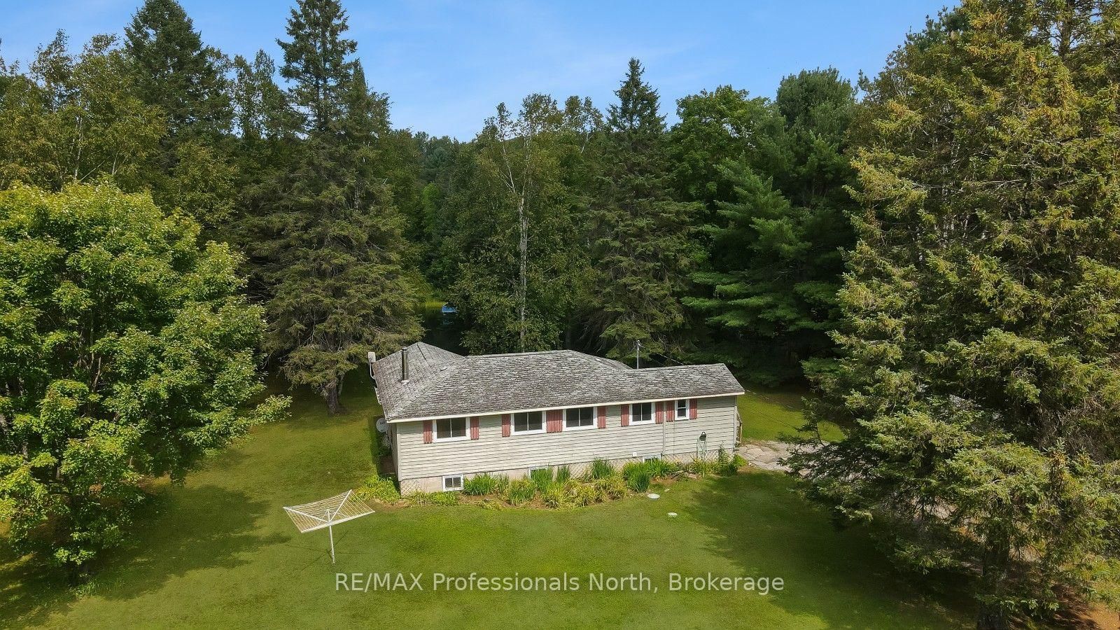 1052 Ablett Court • Algonquin Highlands, ON photo 44