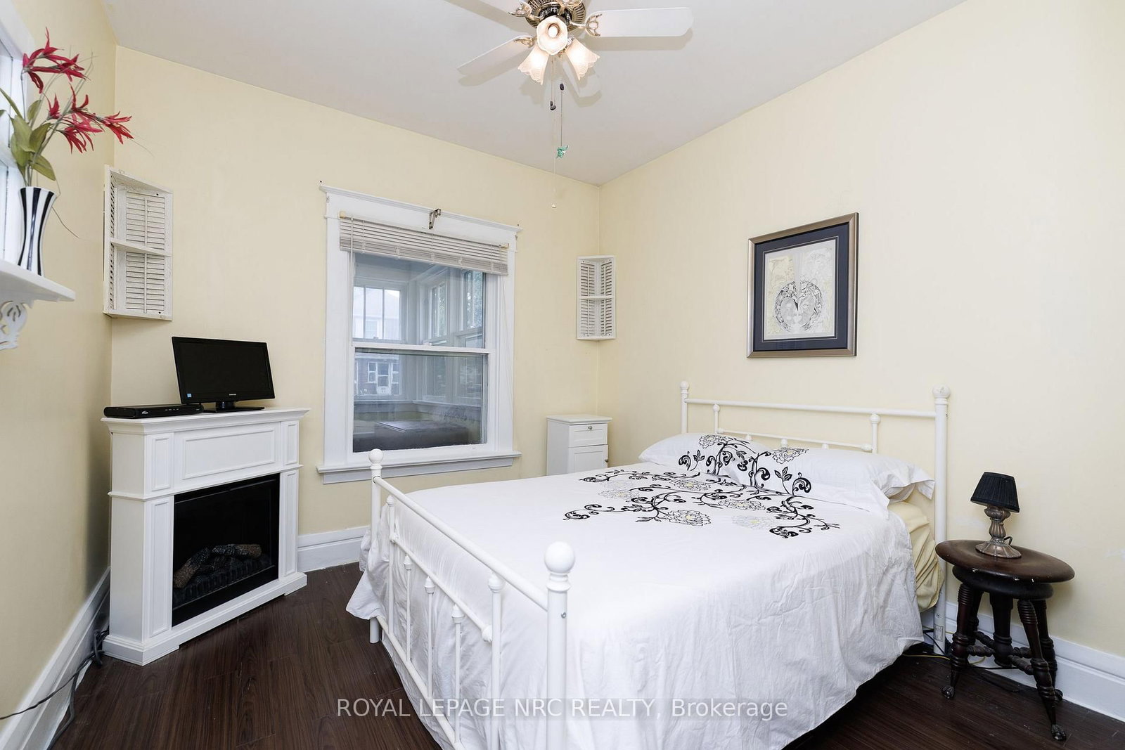 40 St. Patrick Street • St. Catharines, ON photo 16