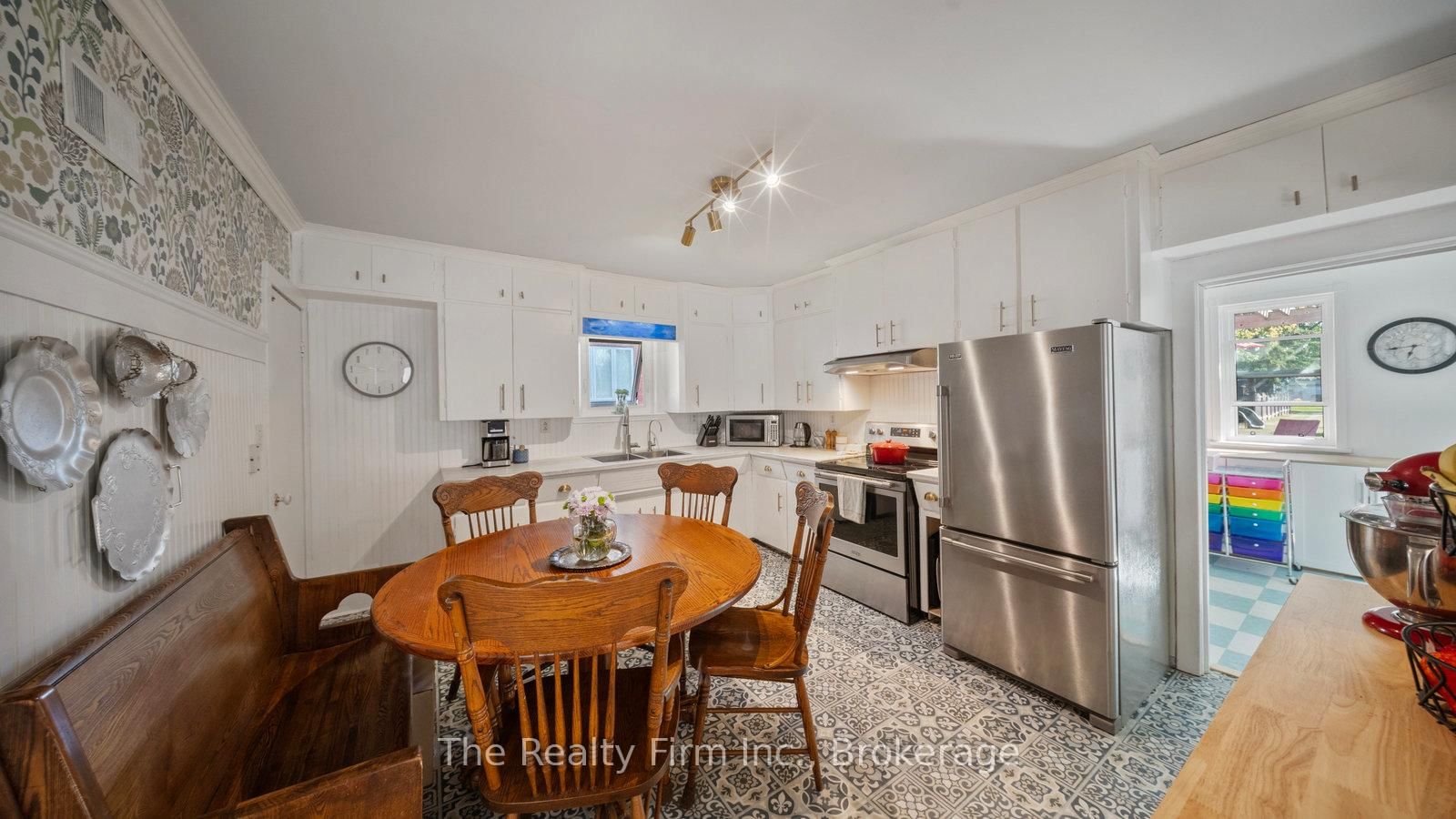 94 Woodstock Street N • East Zorra-Tavistock, ON photo 14
